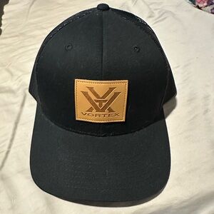 Vortex hat